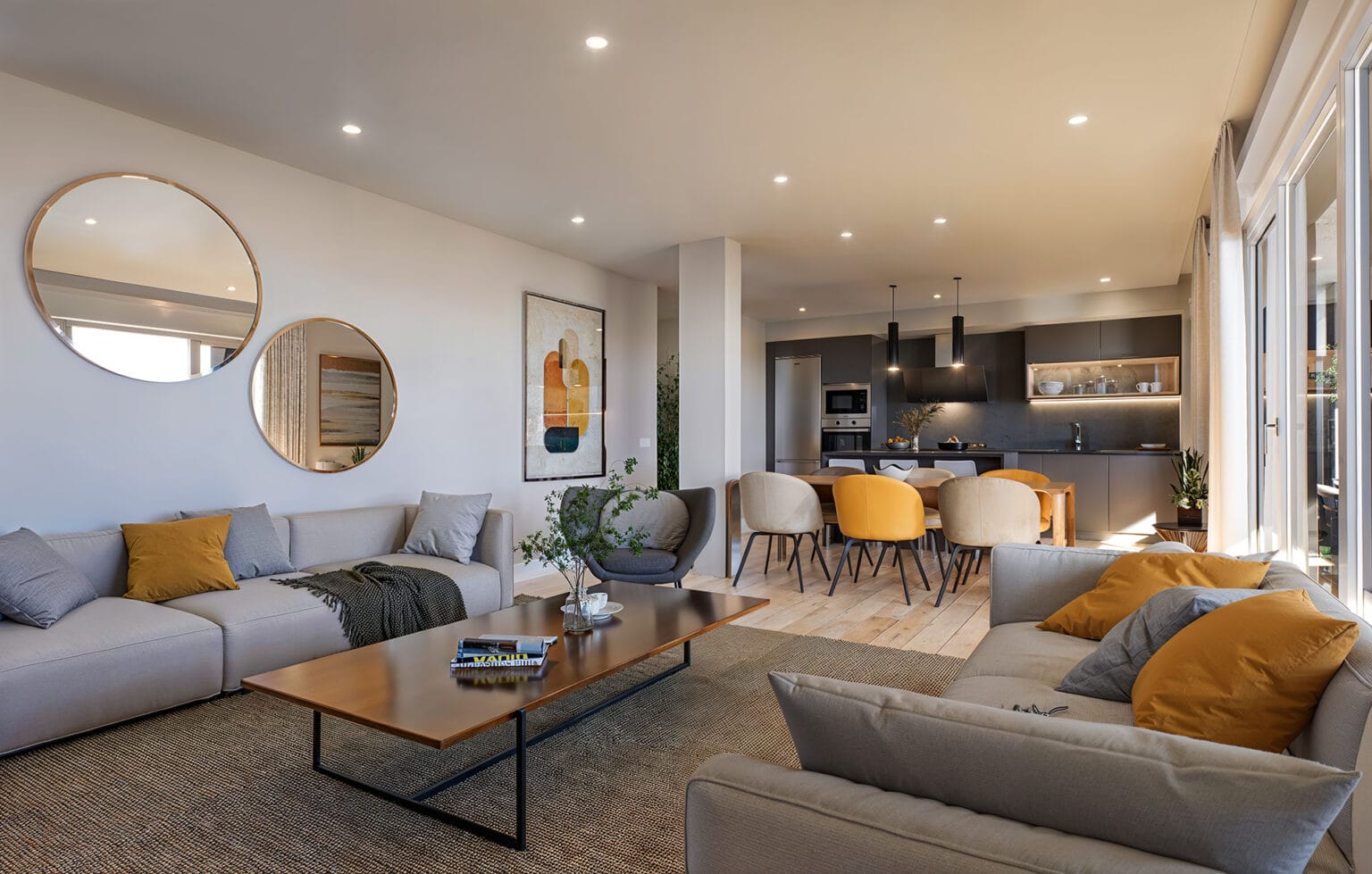 Salón luminoso con comedor integrado en vivienda Minuetto Zaragoza